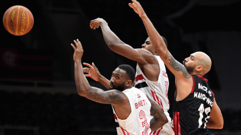 NBA Live Streaming on IPTV USA and Canada - Apollo Group TV Top Rated for Basketball Fans